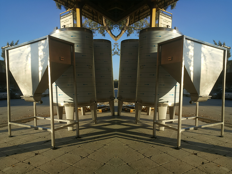 Slindir Tank